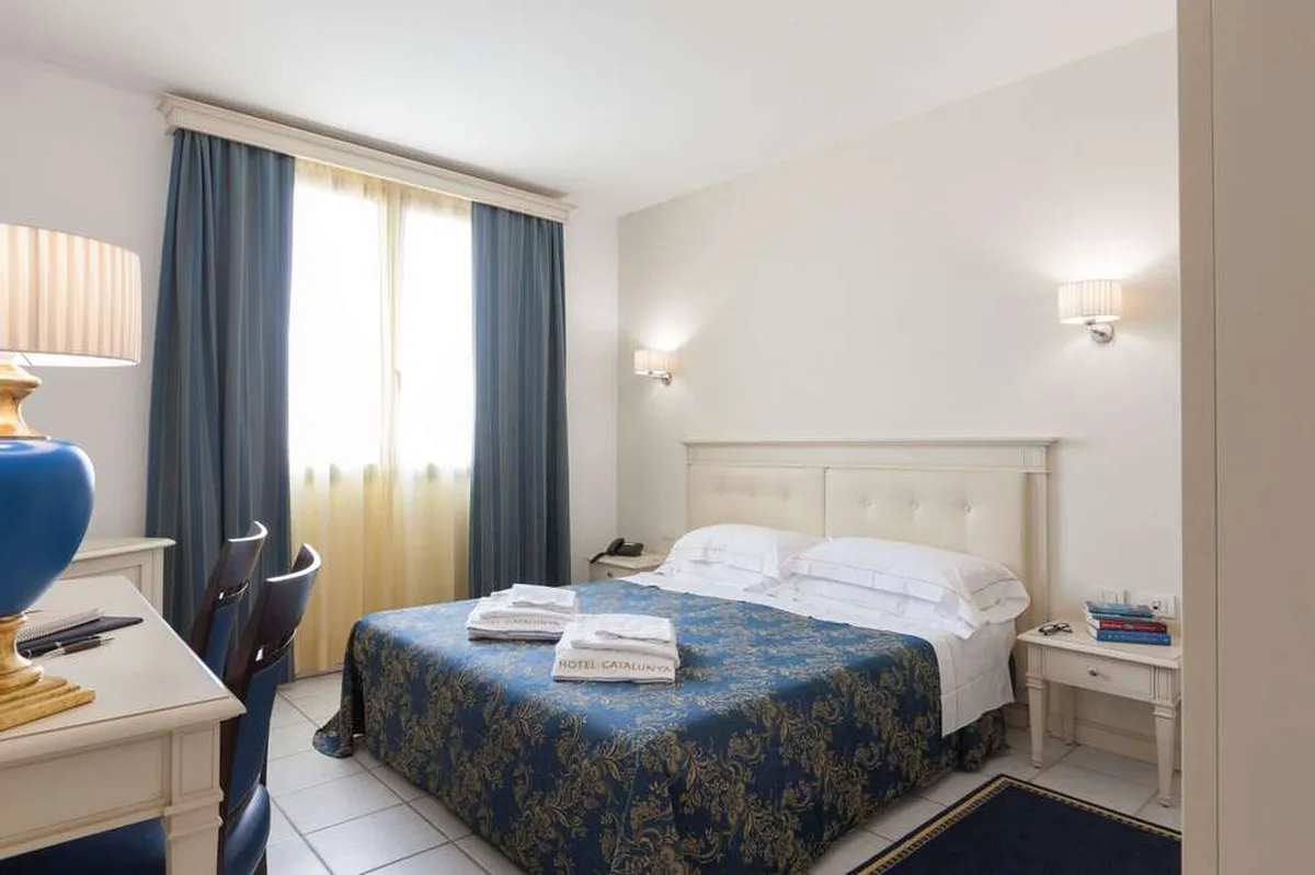 Hotel Catalunya — hoofdfoto