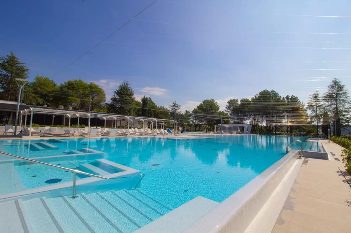 Camping Valkanela — hoofdfoto