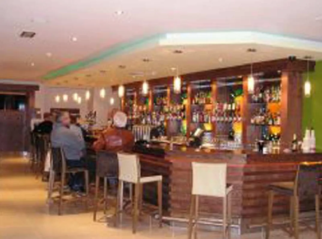The Connacht Hotel — hoofdfoto