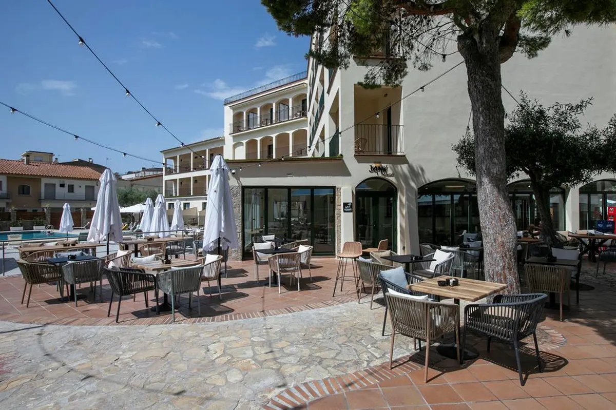 Coral Boutique — hoofdfoto