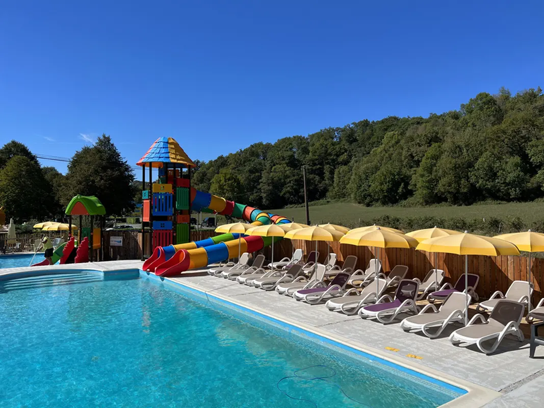 Camping A L Ombre Des Tilleuls — hoofdfoto