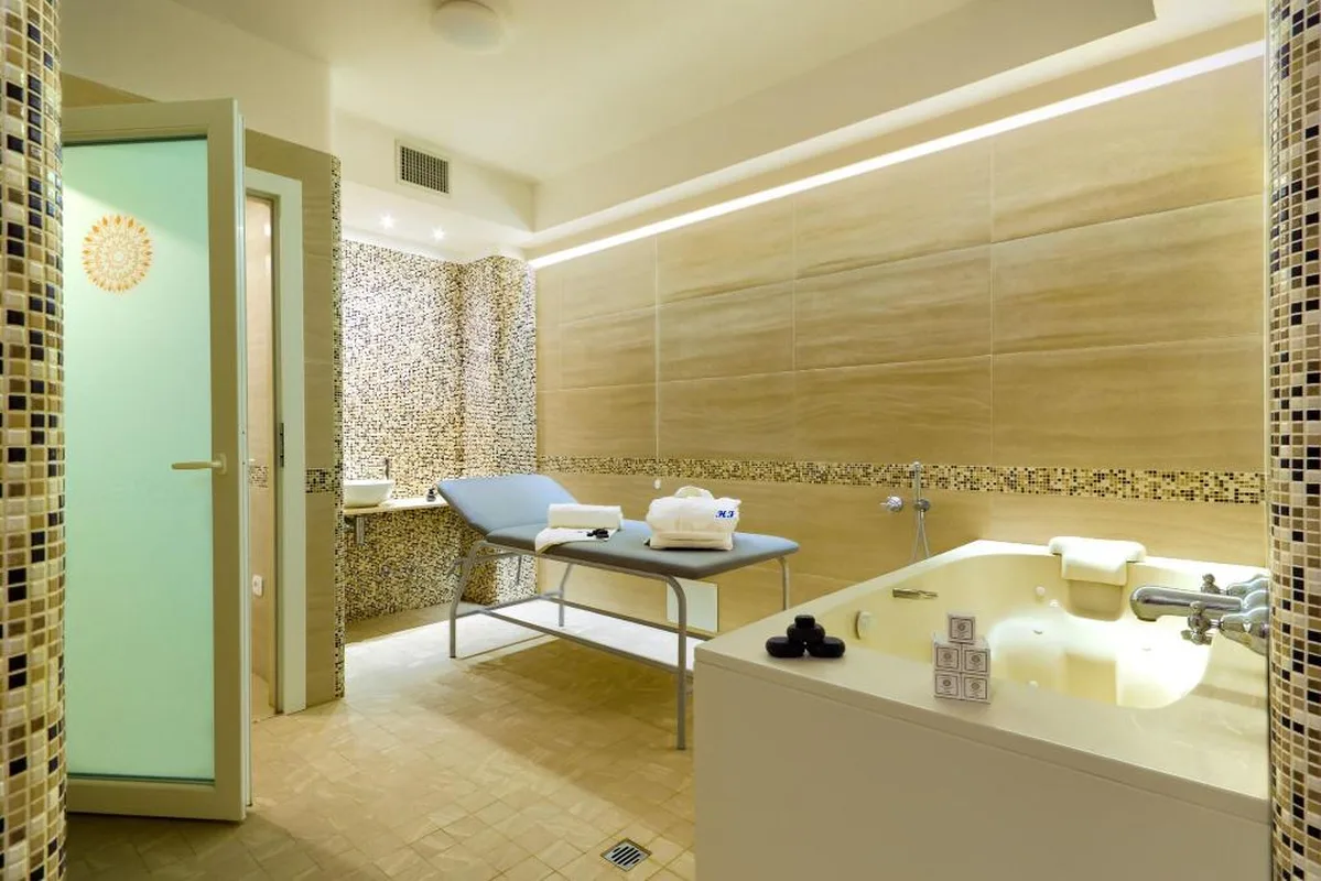 Floridiana Terme, hoofdfoto