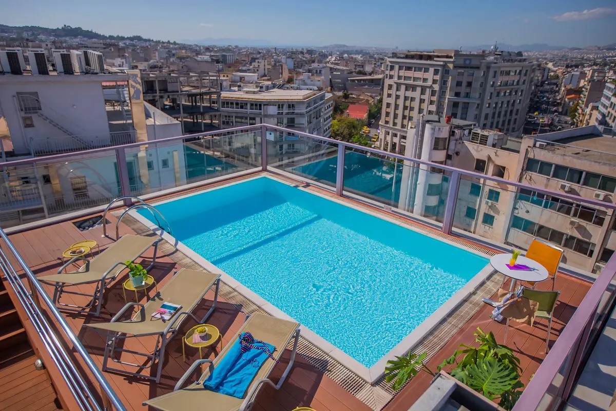 Novus City Hotel — hoofdfoto