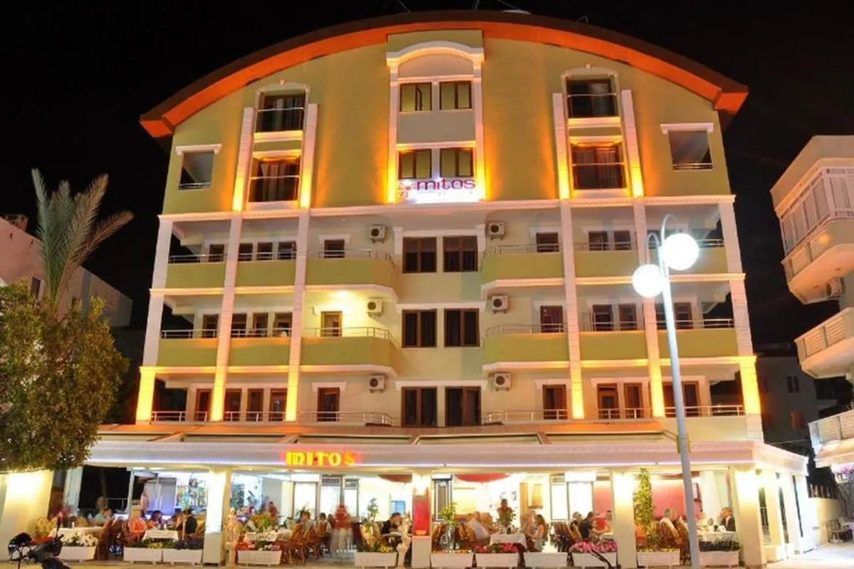 Mitos Aparthotel — hoofdfoto