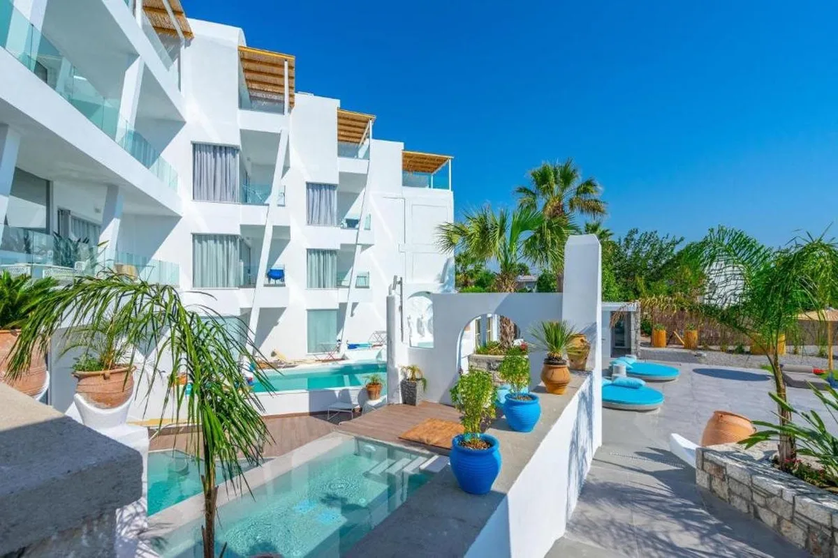 Kouros Home — hoofdfoto