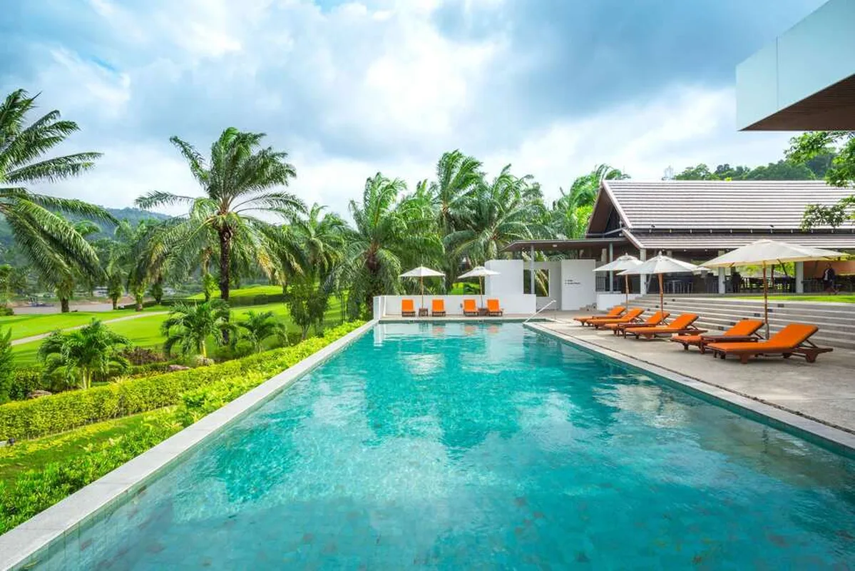 Tinidee Golf Resort Phuket — hoofdfoto