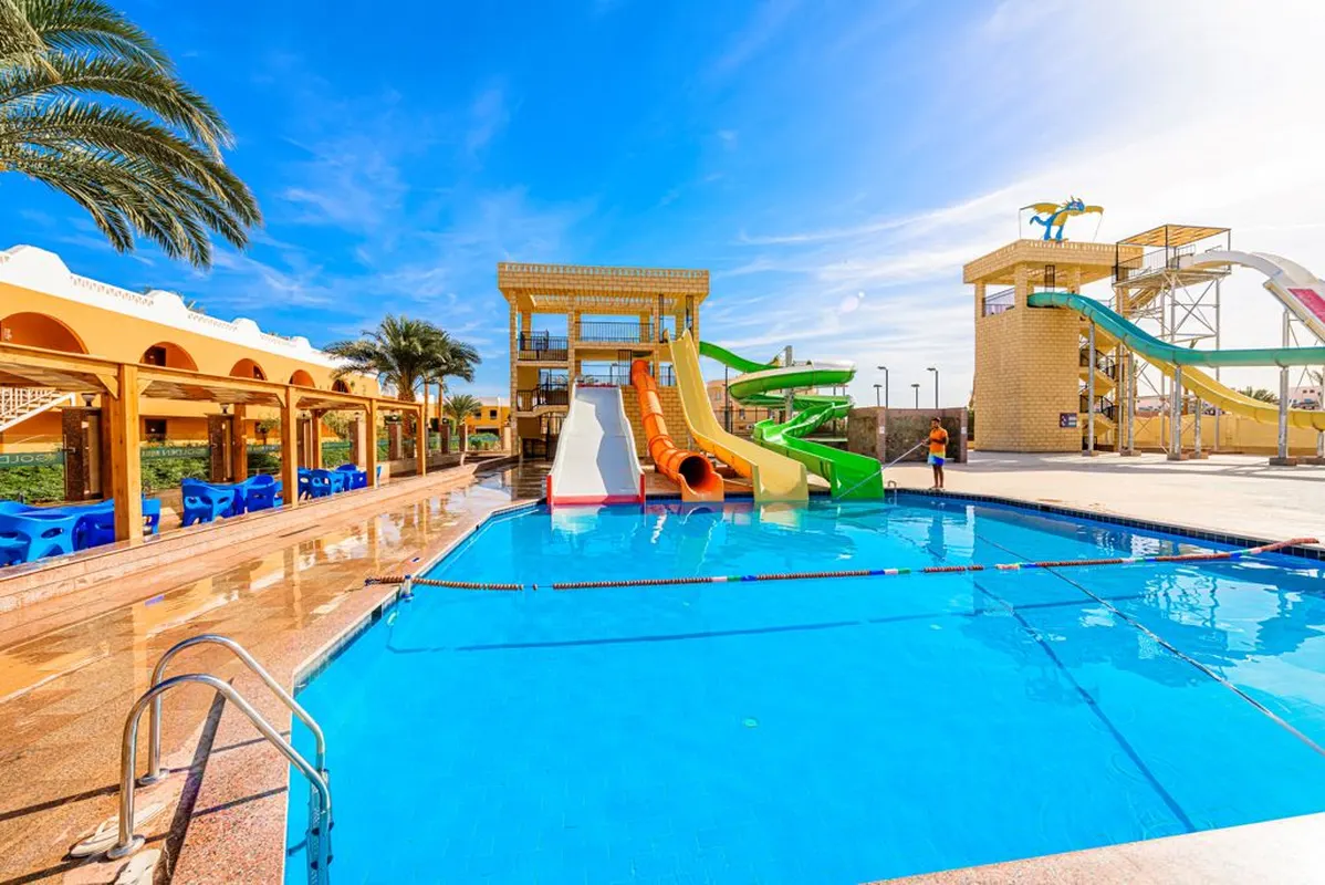 Golden Beach Resort — hoofdfoto