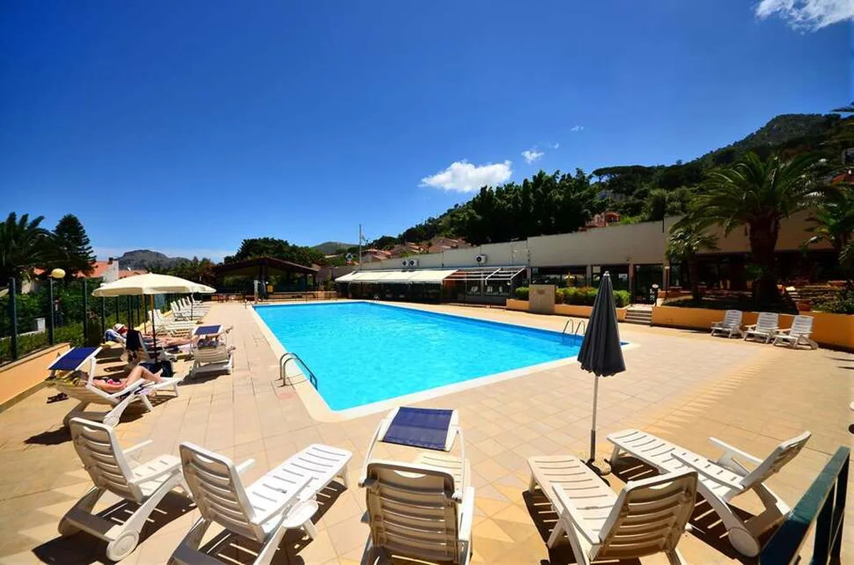 Calanica Resort — hoofdfoto