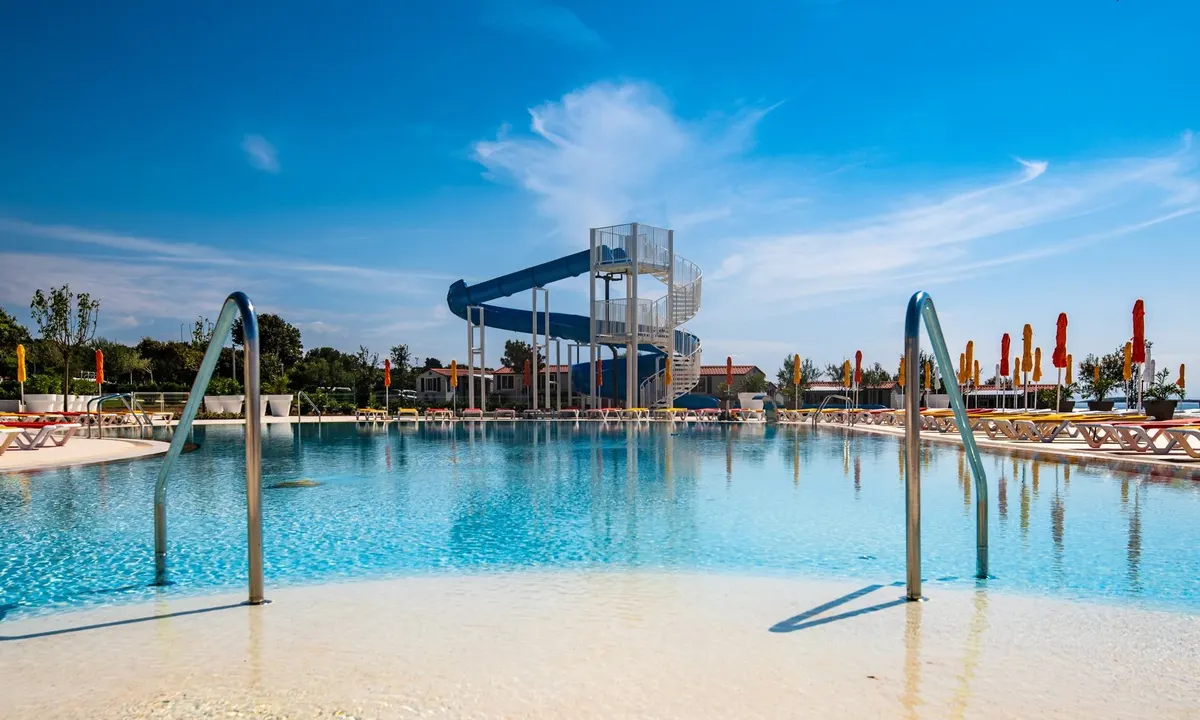 Camping Grand Kazela — hoofdfoto