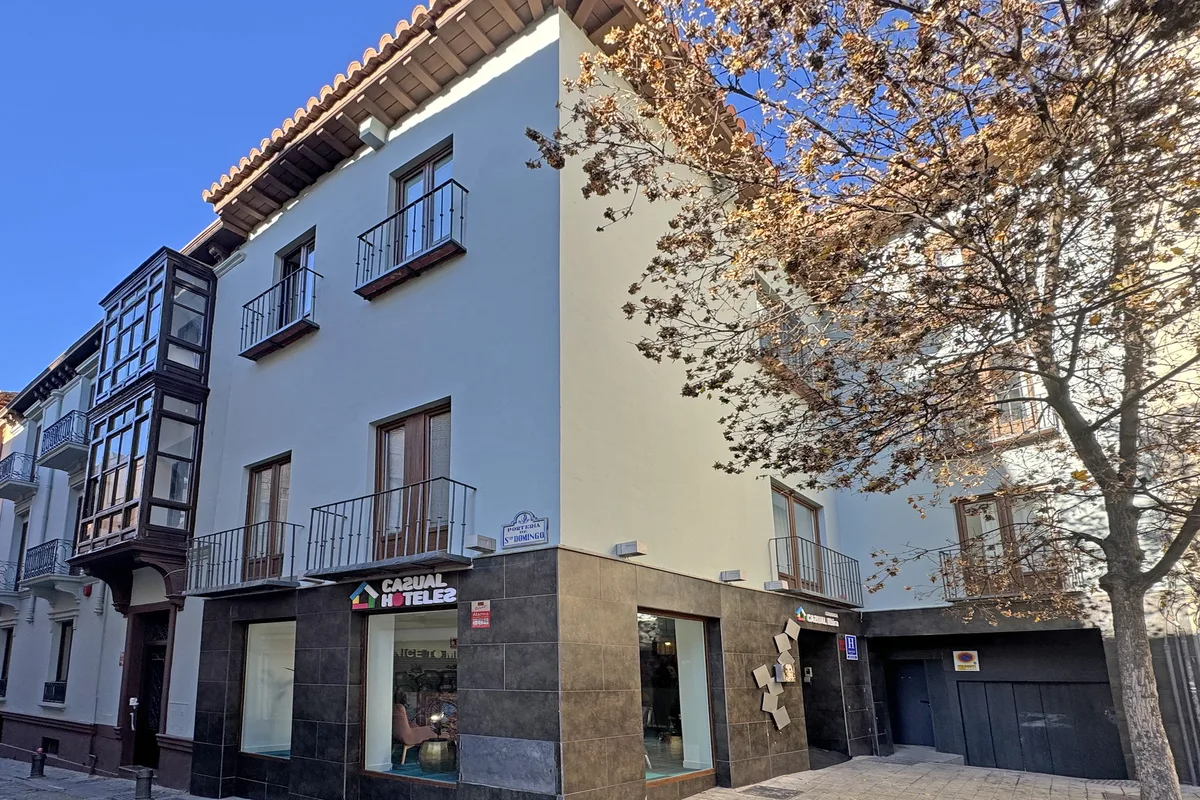Casual Ilbira Granada — hoofdfoto