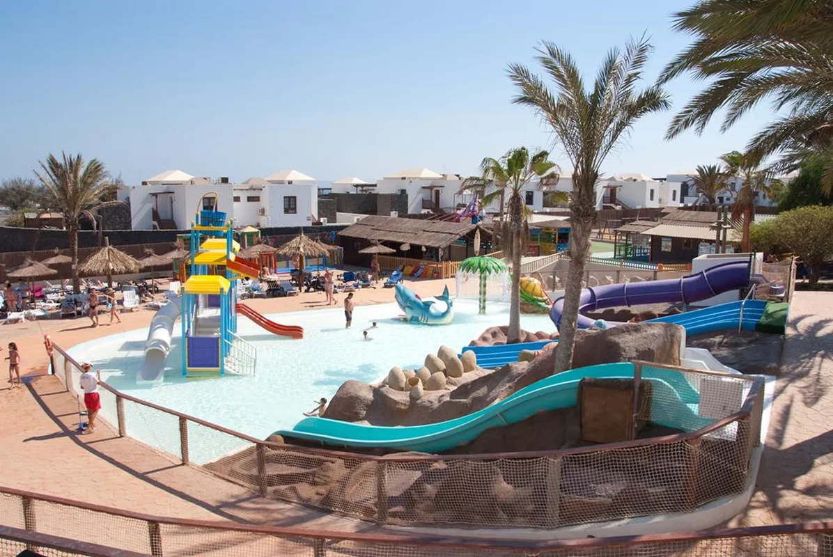 HL Paradise Island Hotel — hoofdfoto