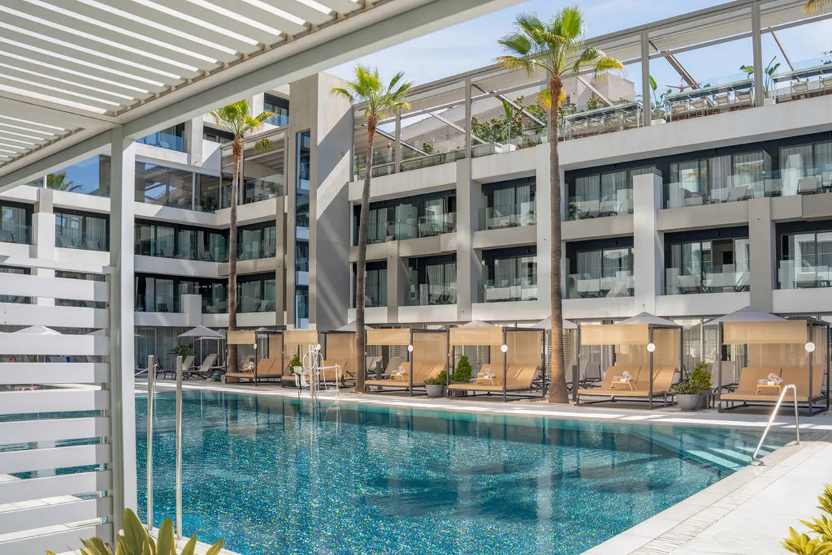 Innside by Melia Palma Bosque — hoofdfoto