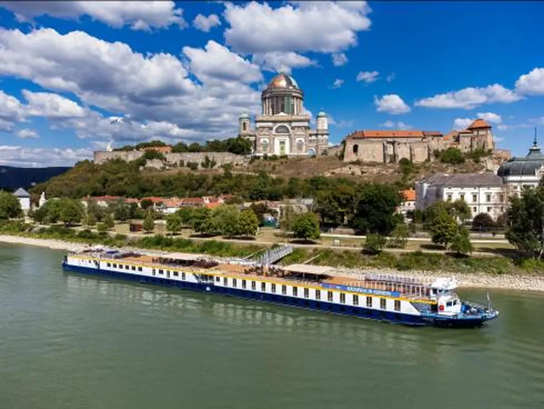 Kerstcruise over de Donau — hoofdfoto