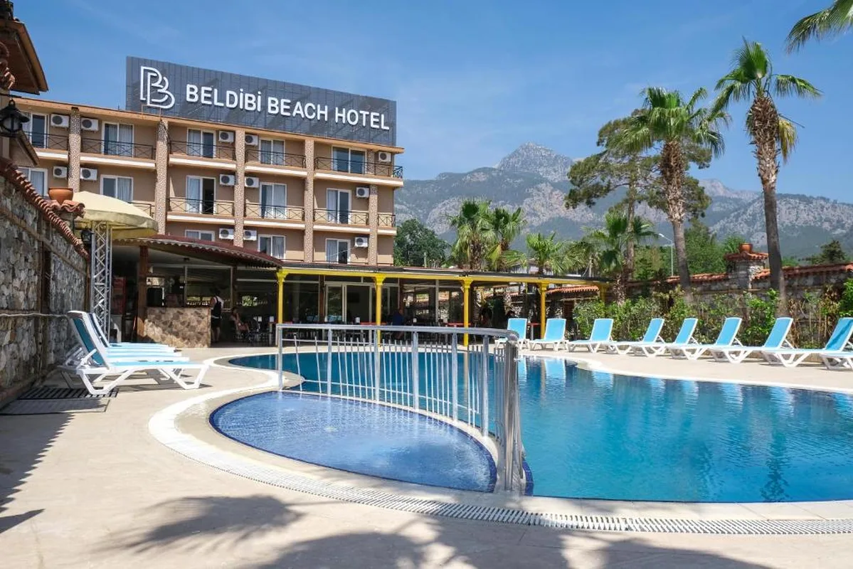 Beldibi Beach Hotel — hoofdfoto