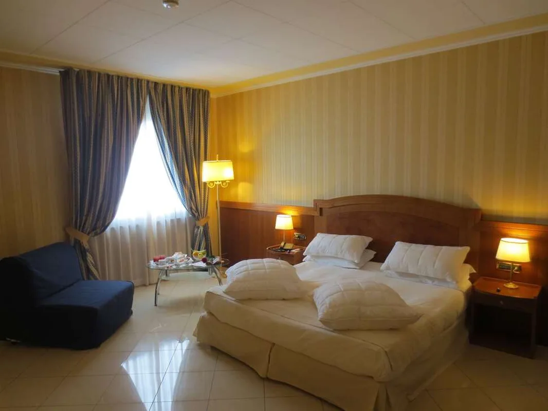 Joyfull Hotel — hoofdfoto