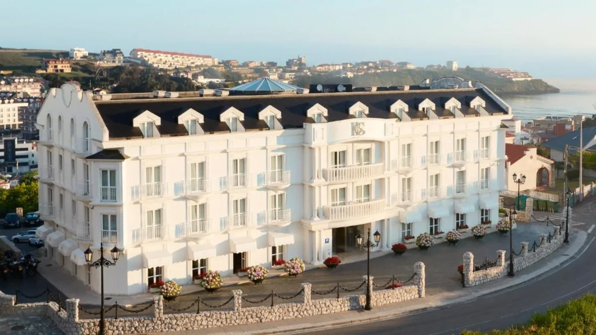 Gran Hotel Suances — hoofdfoto