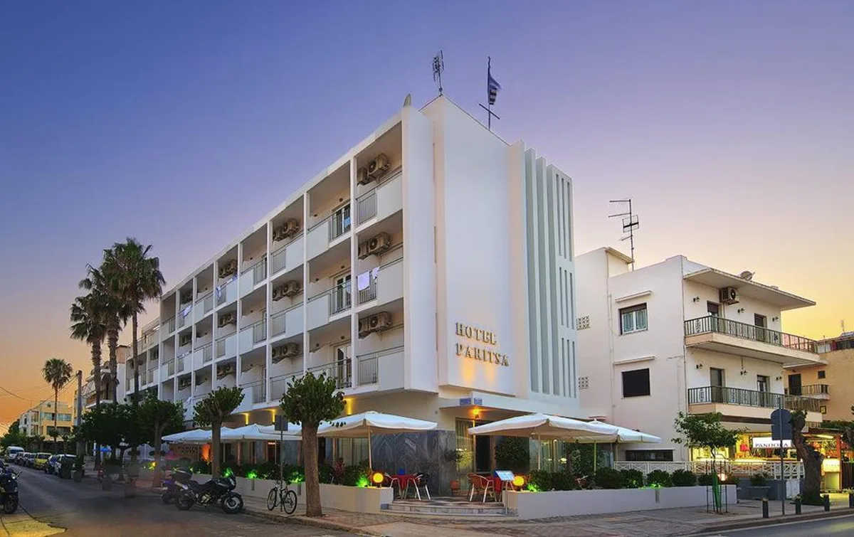 Hotel Paritsa — hoofdfoto