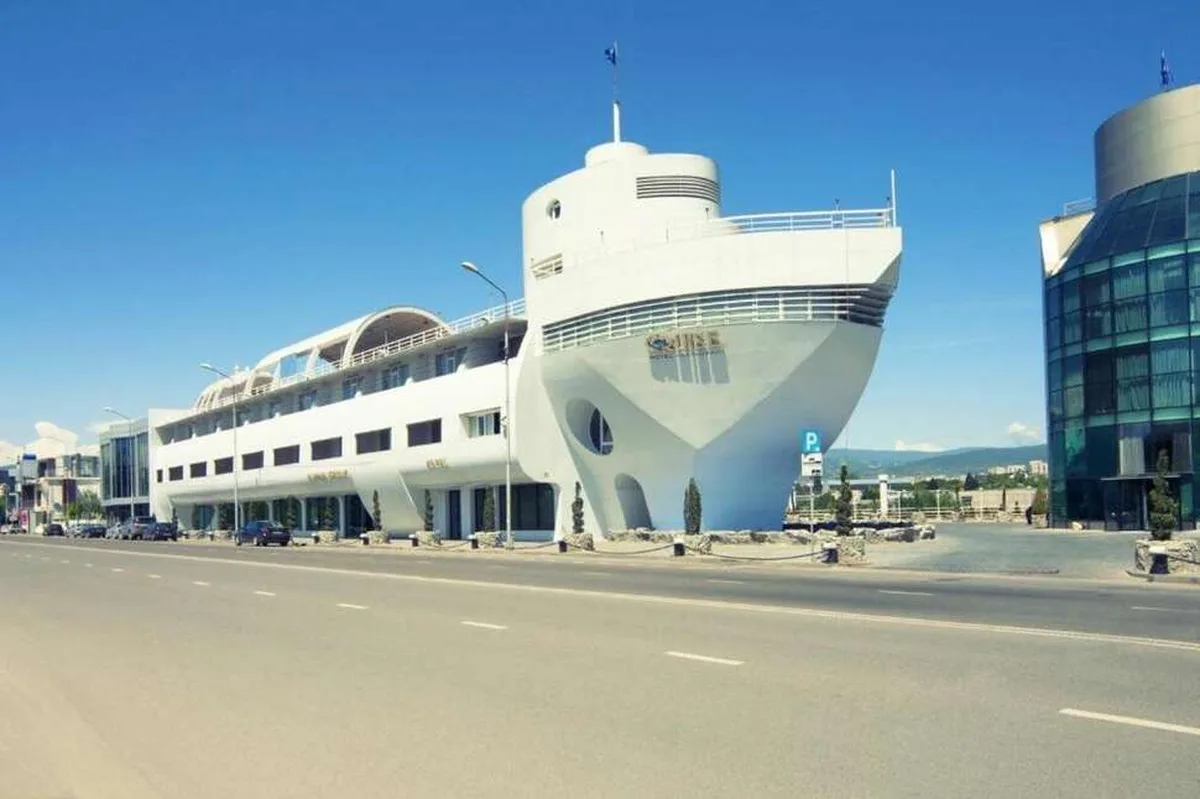 Hotel Cruise — hoofdfoto
