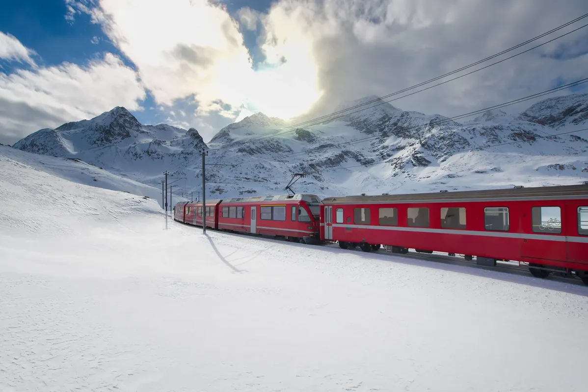 Winter met de Glacier- en Bernina Express — hoofdfoto