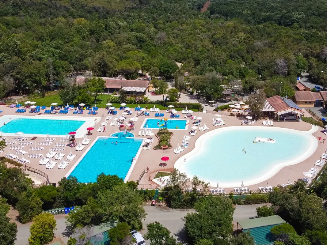 Hu Montescudaio Village — hoofdfoto