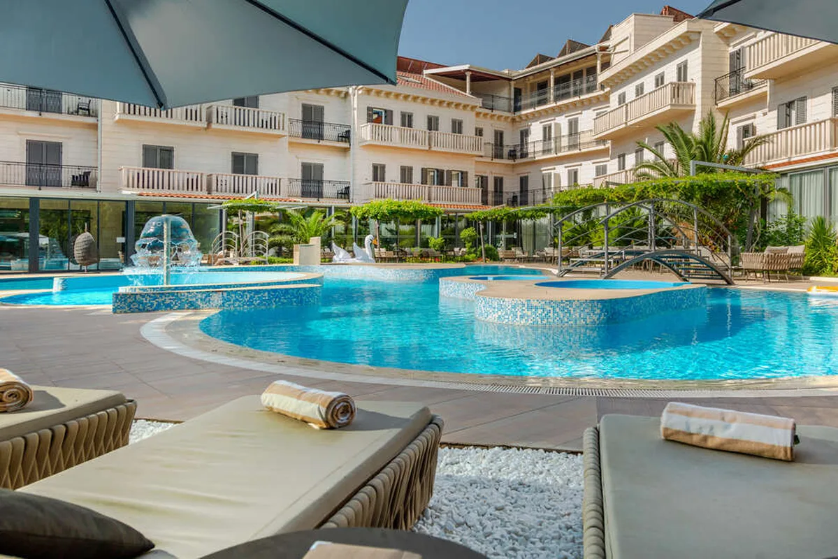 Hotel President Solin — hoofdfoto