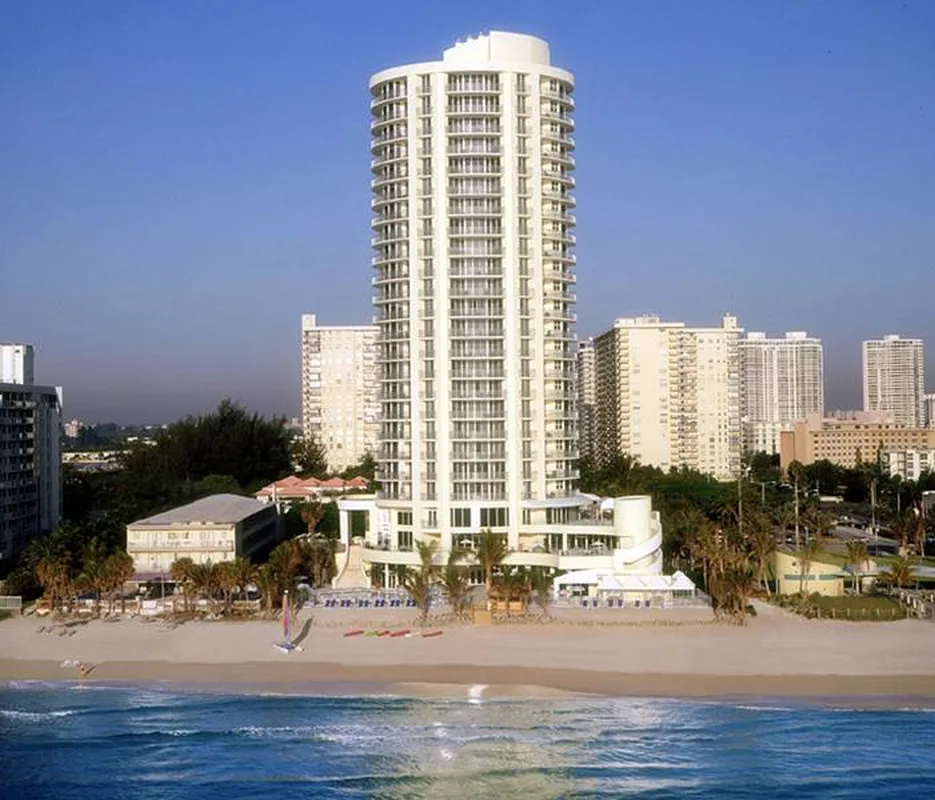 DoubleTree Resort & Spa by Hilton Hotel Ocean Point — hoofdfoto