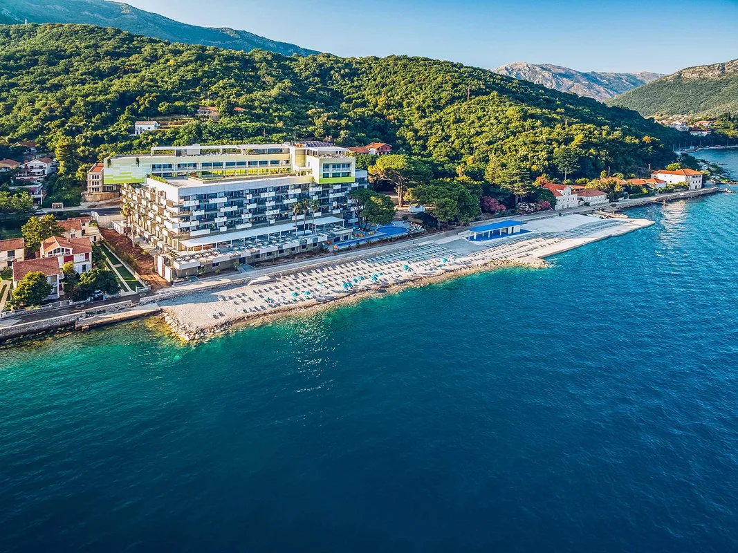 Carine Hotel Park — hoofdfoto