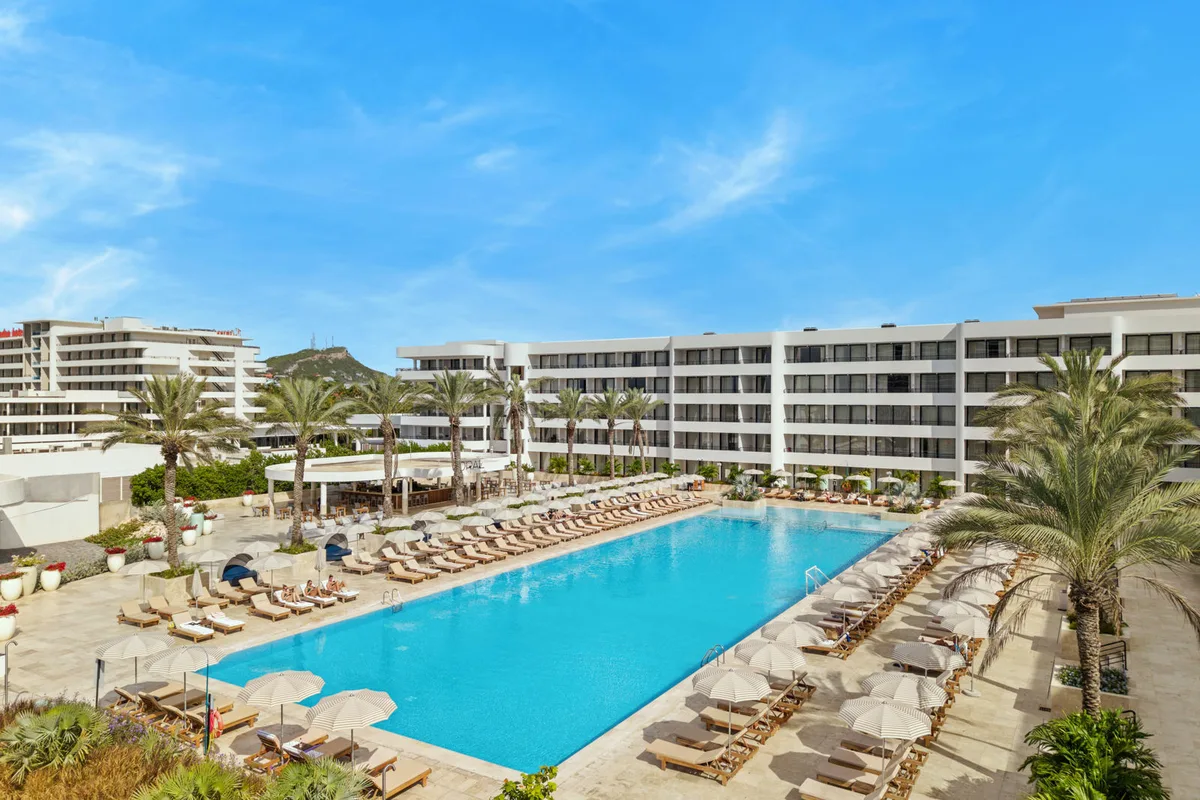 The Rif at Mangrove Beach Corendon Curacao All-Inclusive, Curio by Hilton — hoofdfoto