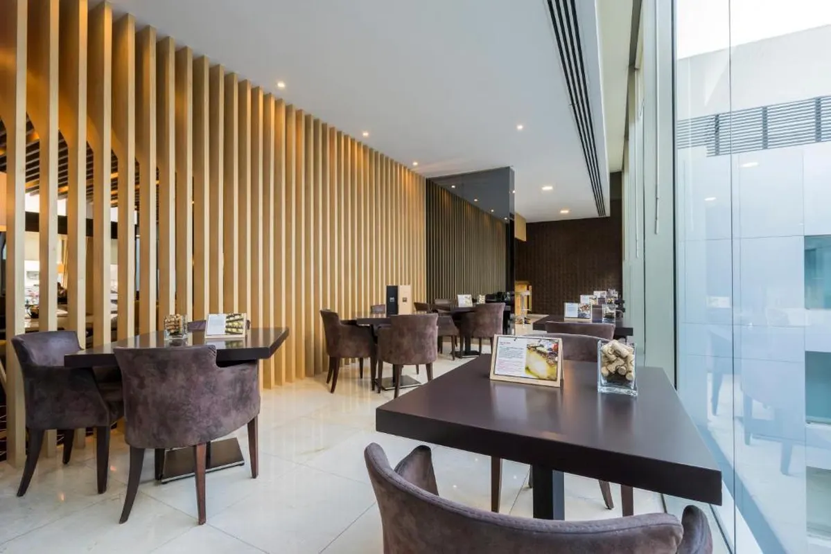 HF Fenix Urban — hoofdfoto