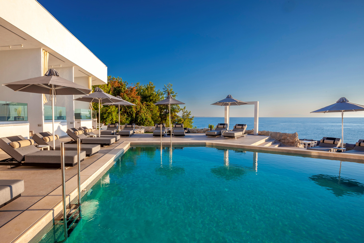 Akrotiri Olympus Luxury Suites — hoofdfoto