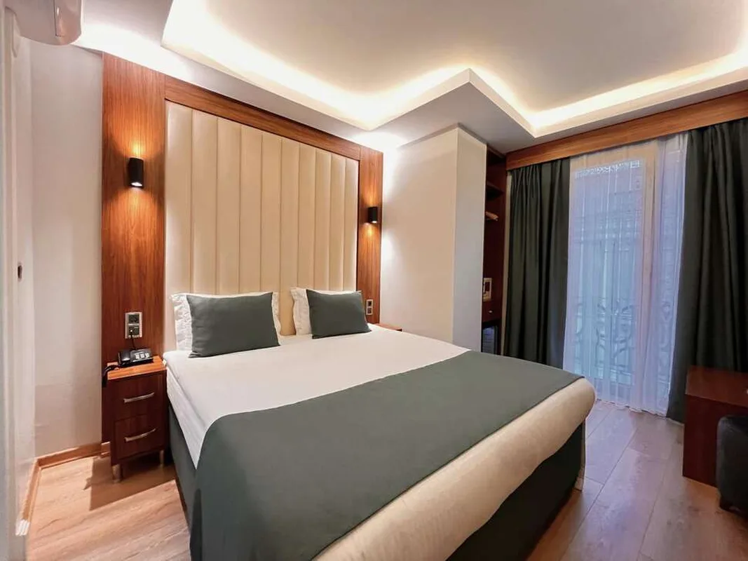 Black Tulip Hotel — hoofdfoto