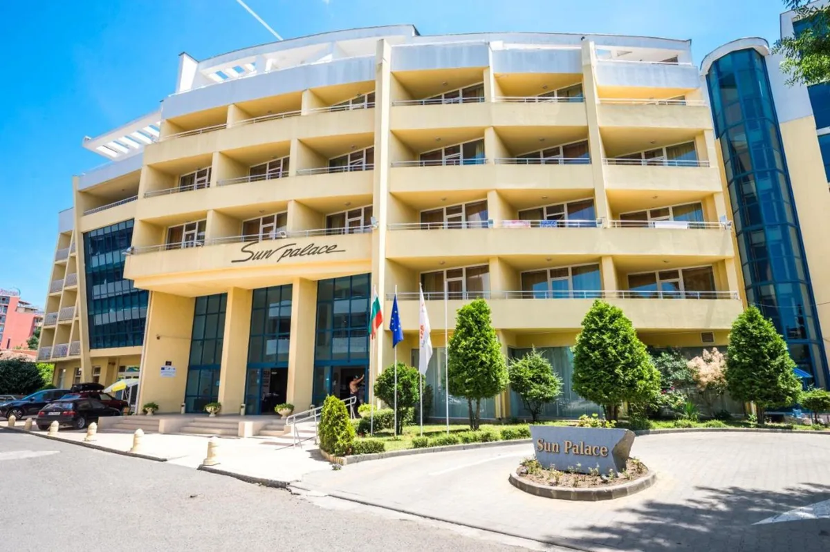 Sun Palace — hoofdfoto
