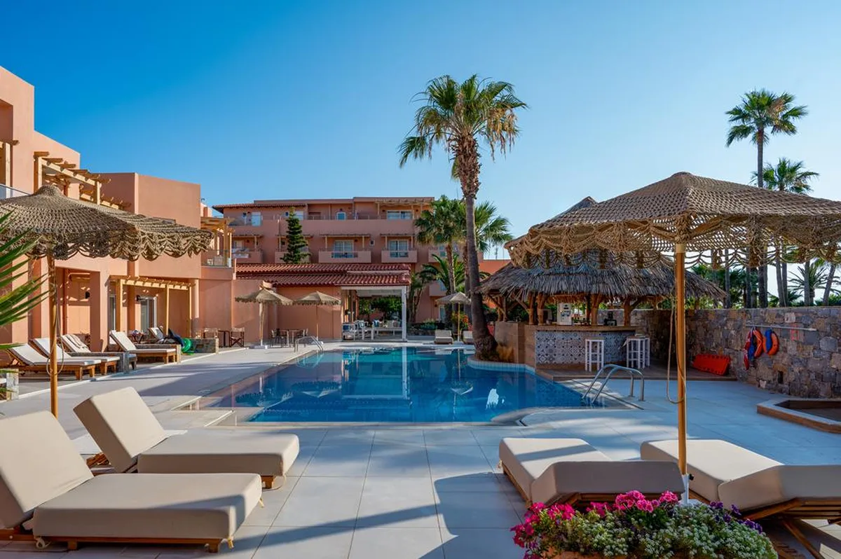High Beach Resort — hoofdfoto
