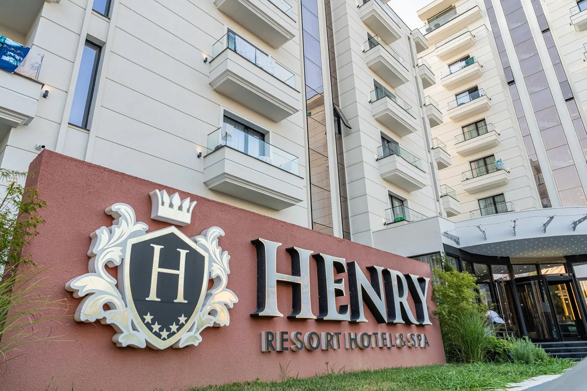 Henry Resort & Spa — hoofdfoto