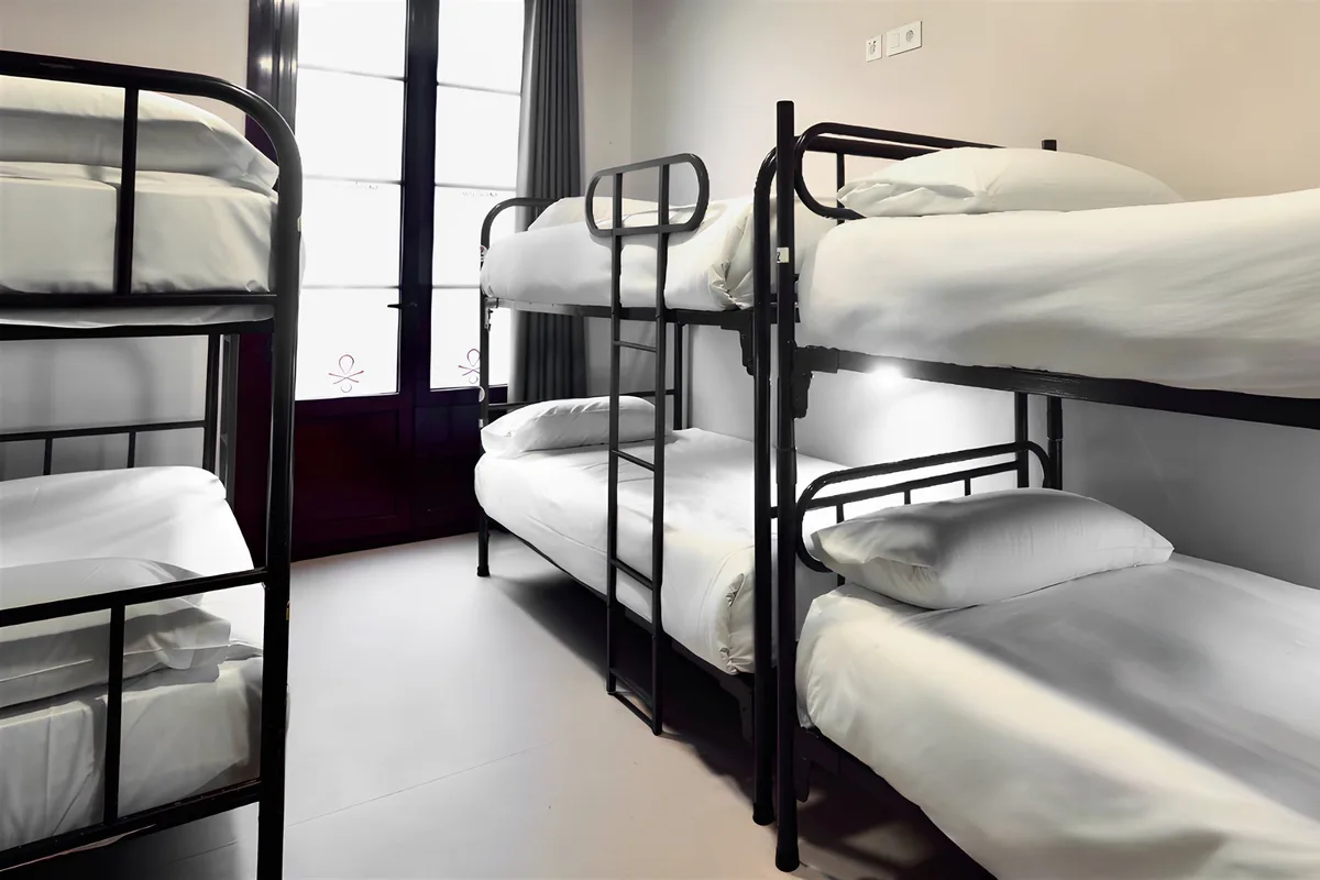Ideal Youth Hostel — hoofdfoto
