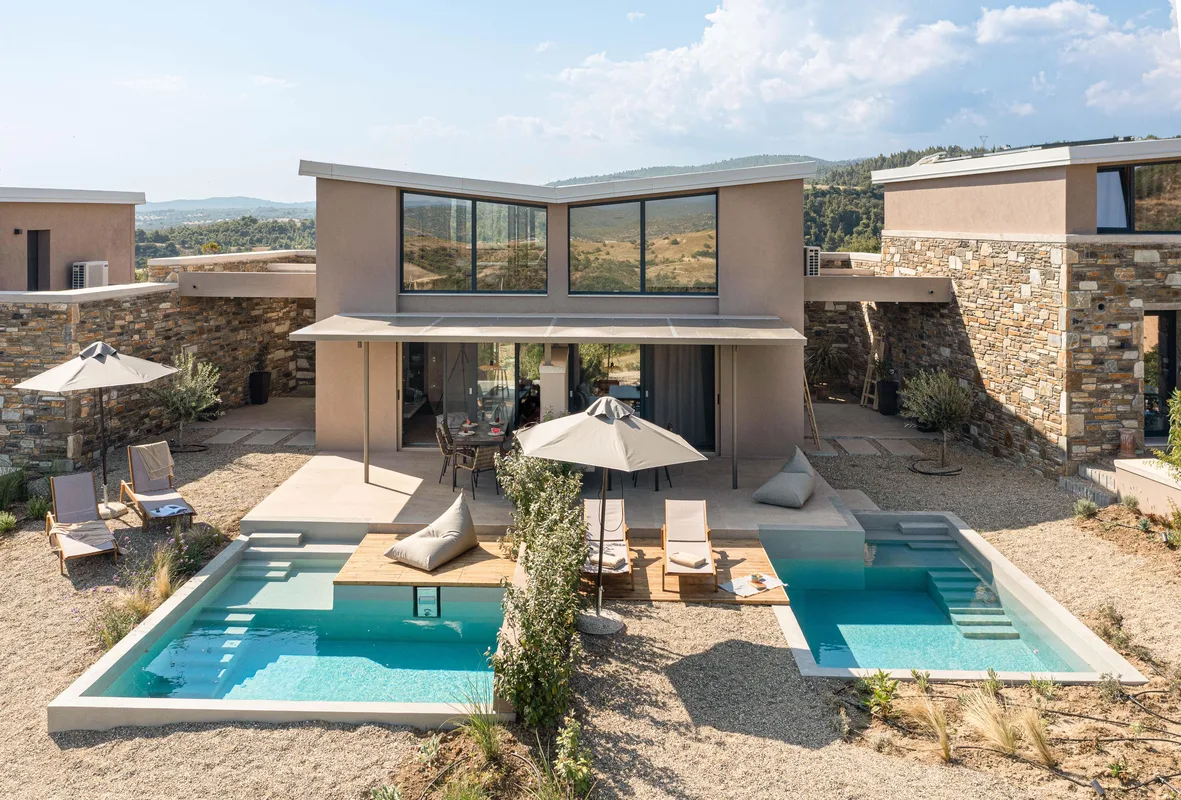 Etheres Villas — hoofdfoto