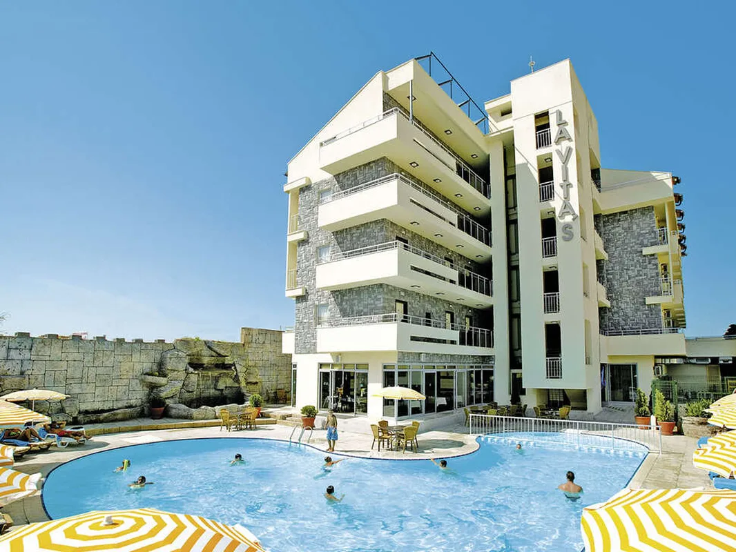 Lavitas Hotel — hoofdfoto