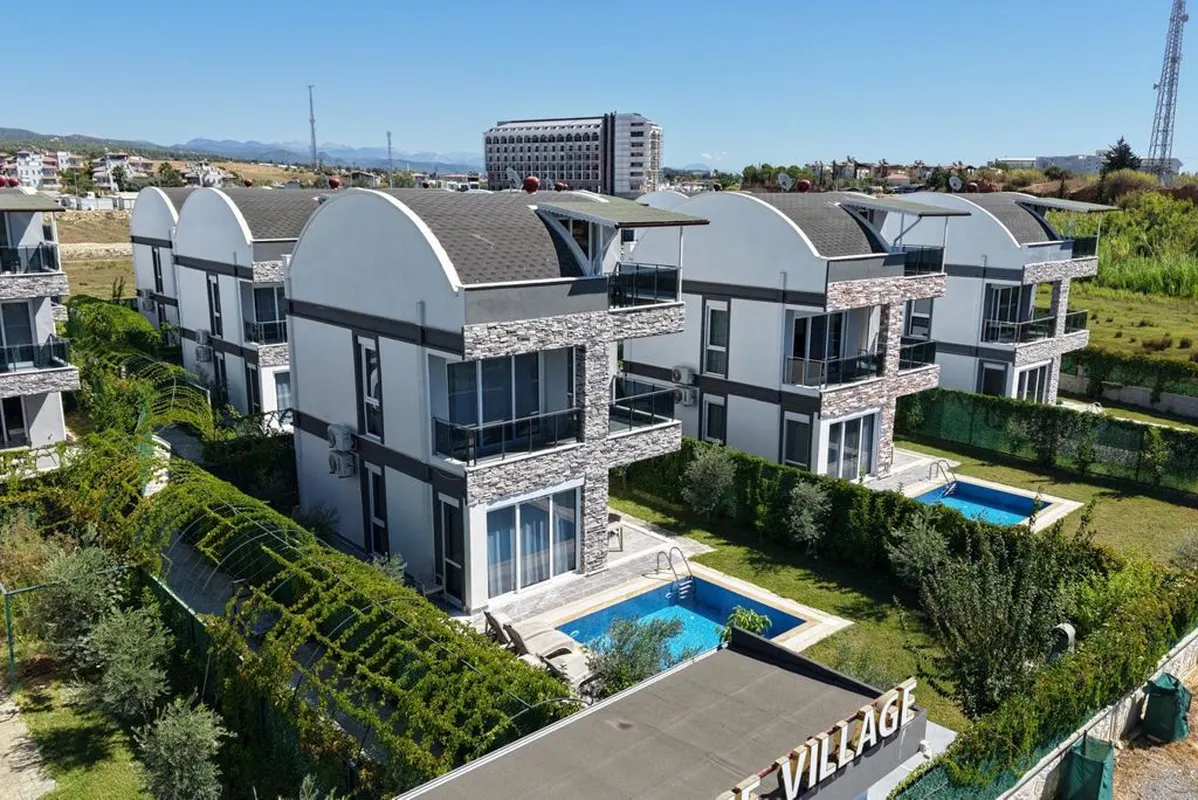 Prestige Villas — hoofdfoto