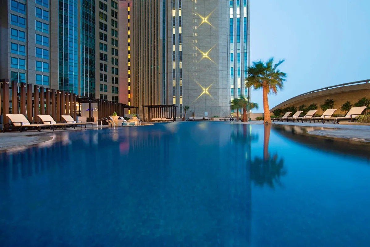 Sofitel Abu Dhabi Corniche — hoofdfoto