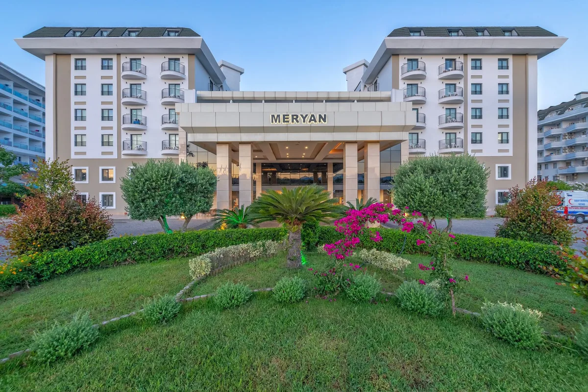 Meryan Hotel — hoofdfoto
