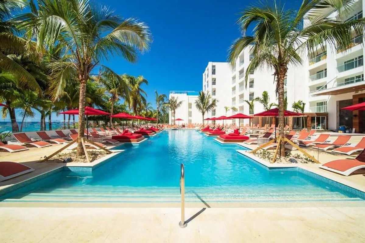 S Hotel Jamaica — hoofdfoto
