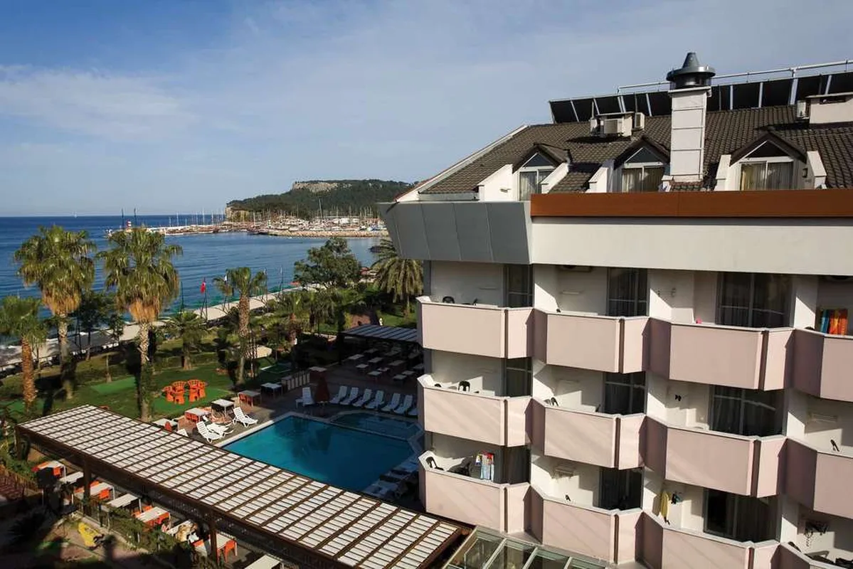 Fame Beach Hotel — hoofdfoto