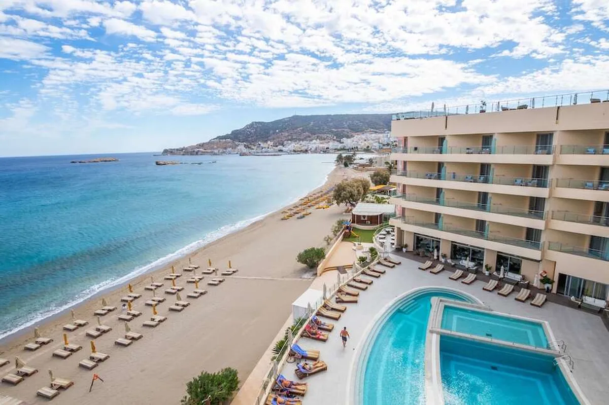 Konstantinos Palace, hoofdfoto
