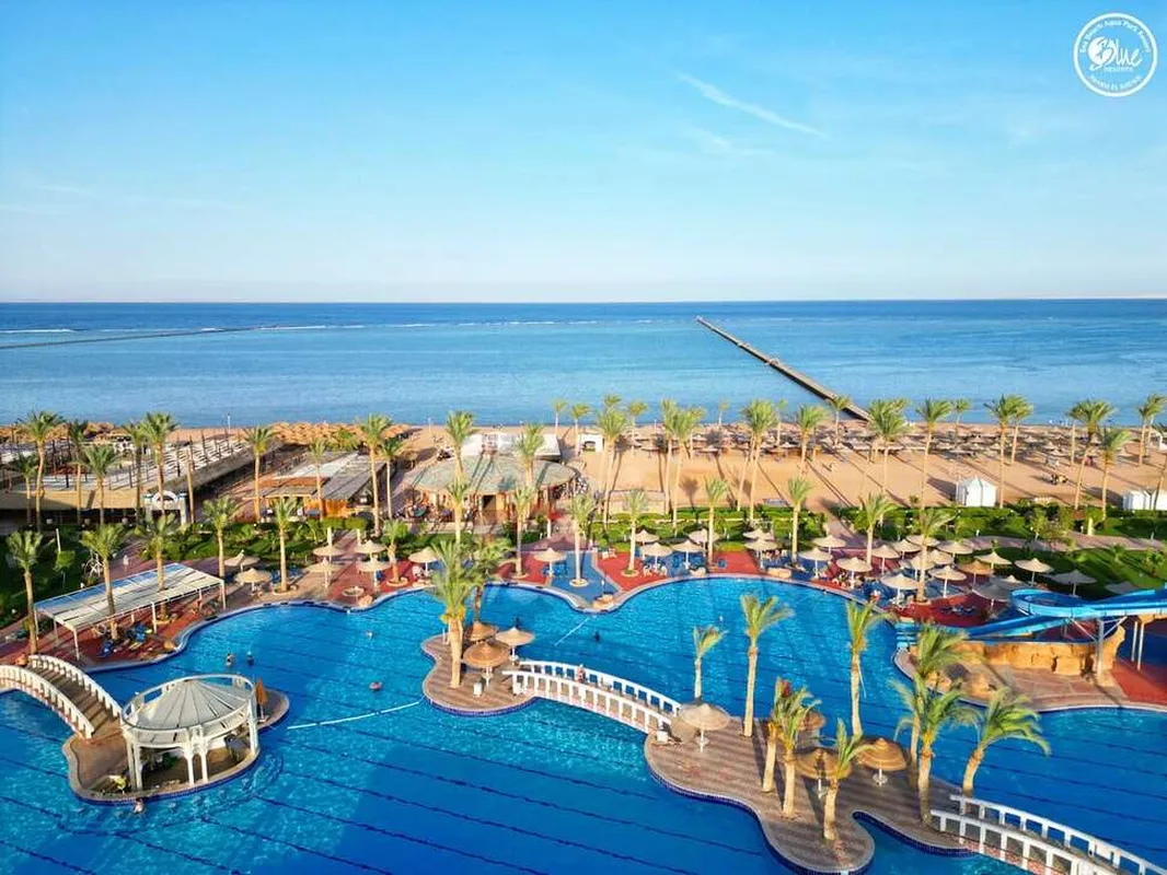 Sea Beach Aqua Park Resort — hoofdfoto