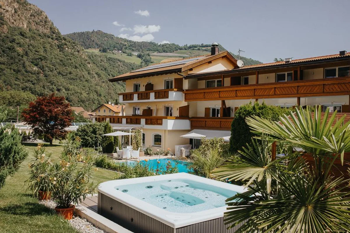Hotel Bischofhof — hoofdfoto