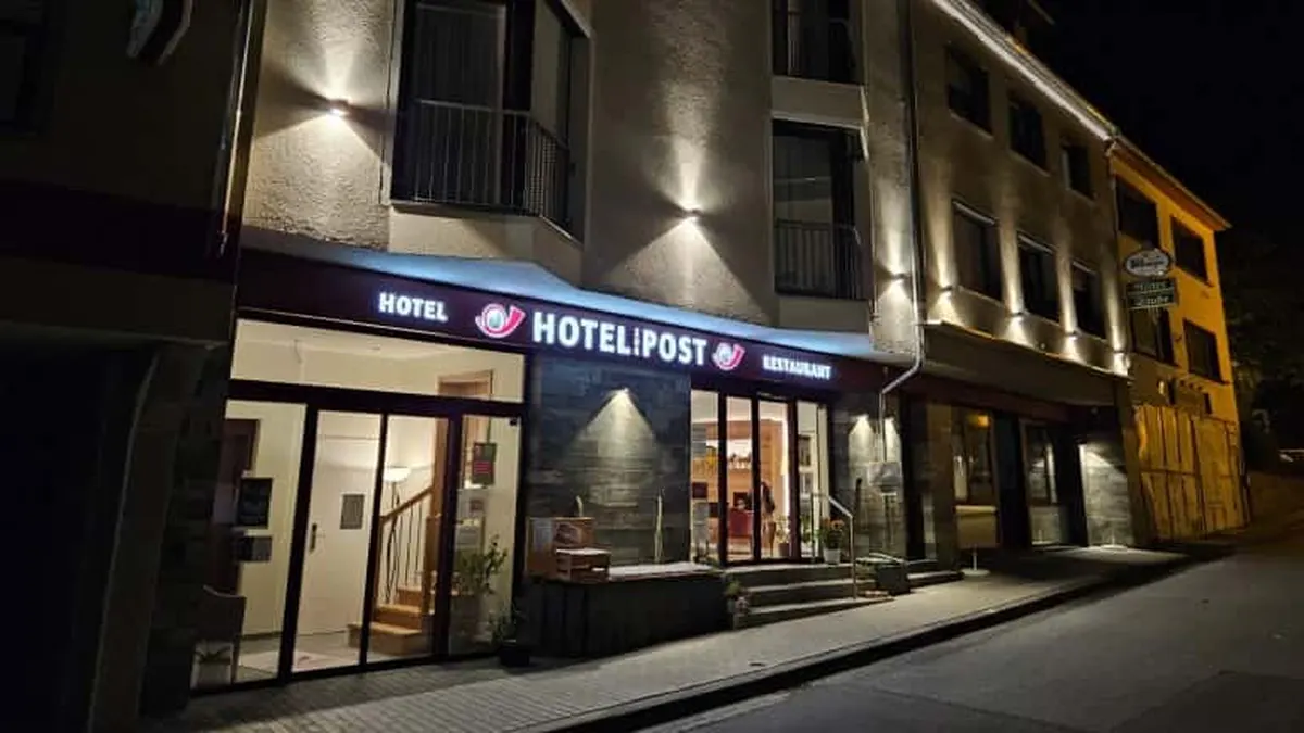 Hotel zur Post Altenahr — hoofdfoto