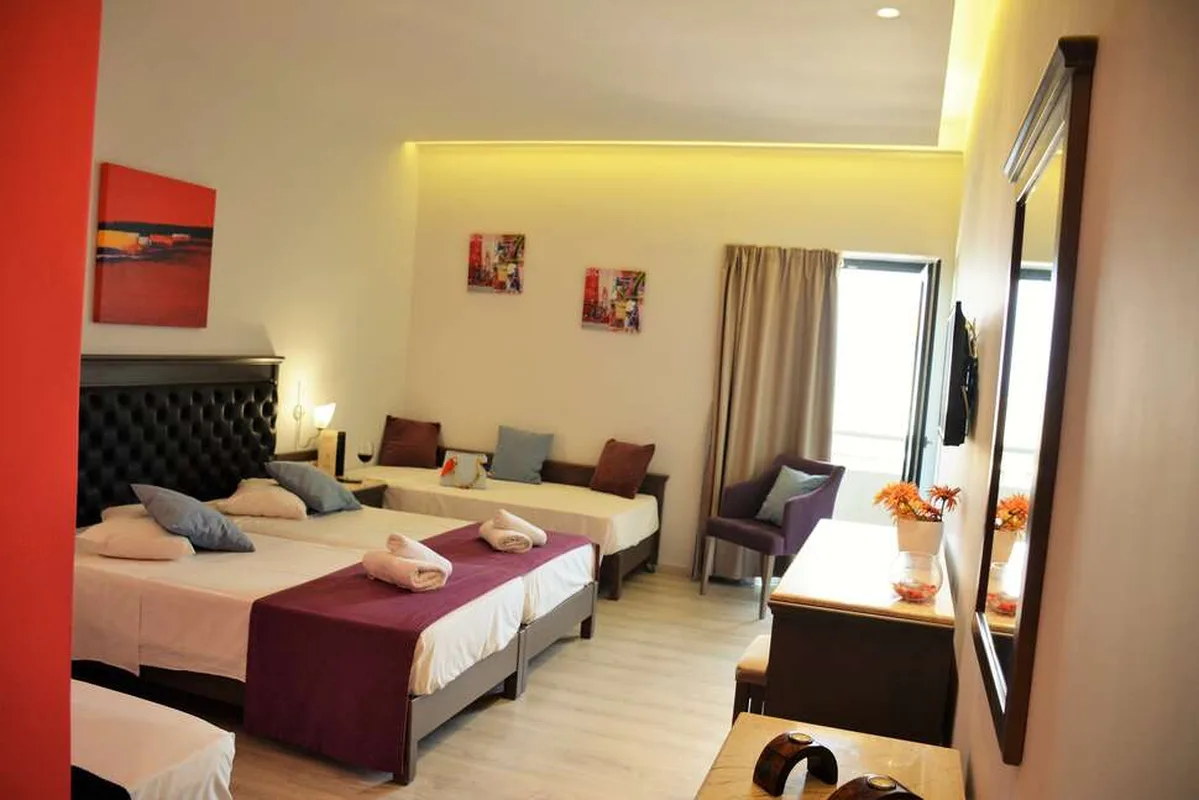 Fly & Go Castello City Hotel — hoofdfoto