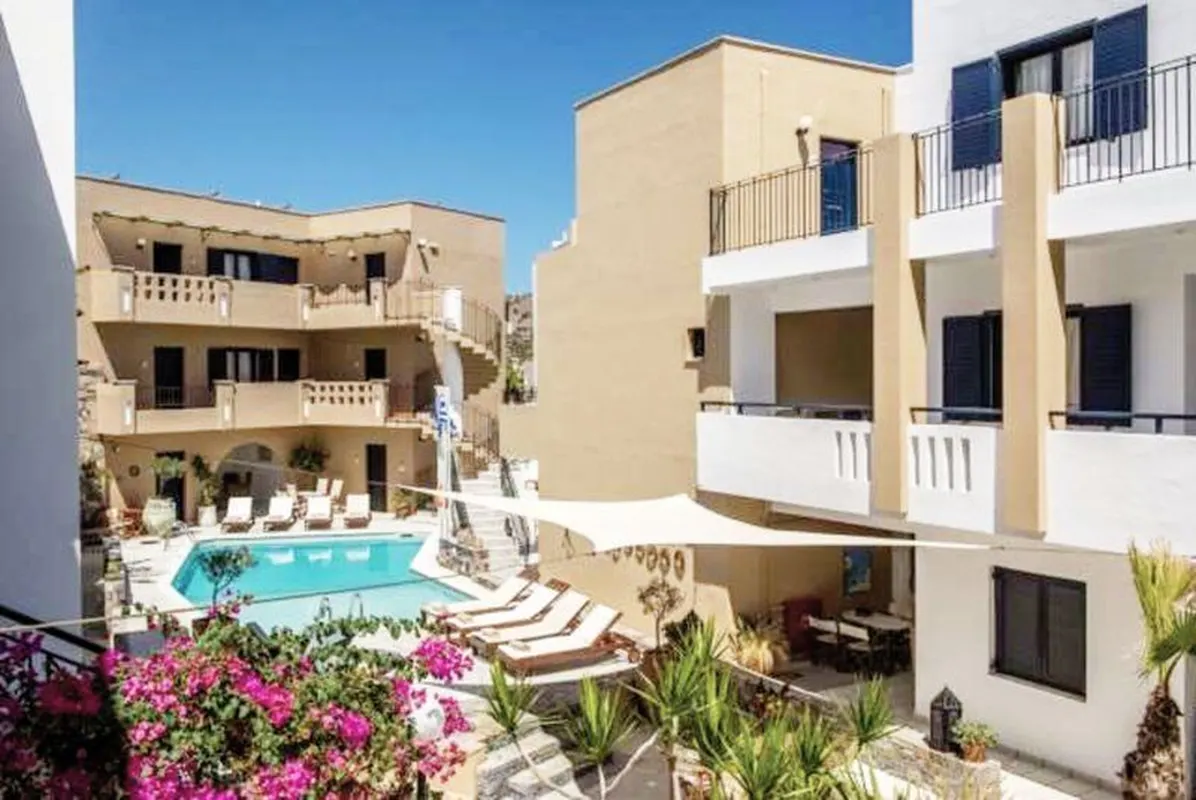 Nami Hotel & Suites — hoofdfoto
