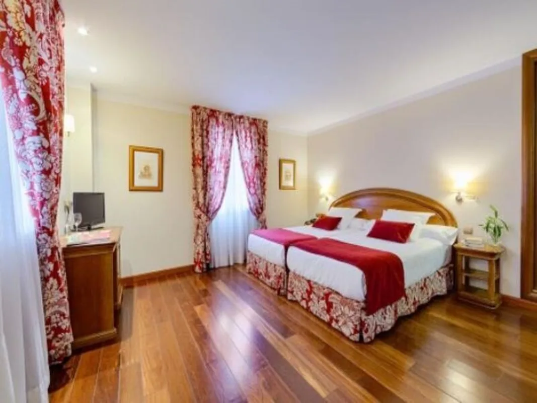 AZZ Penafiel Las Claras — hoofdfoto