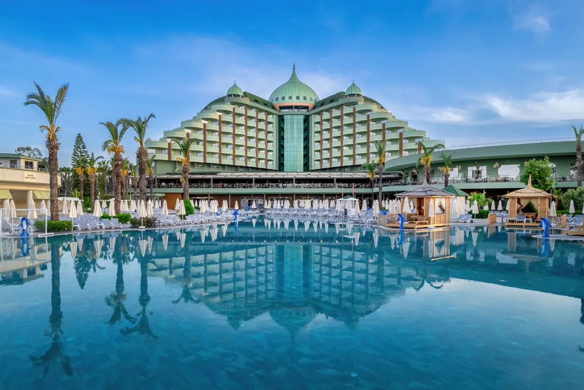 Delphin Palace Hotel — hoofdfoto